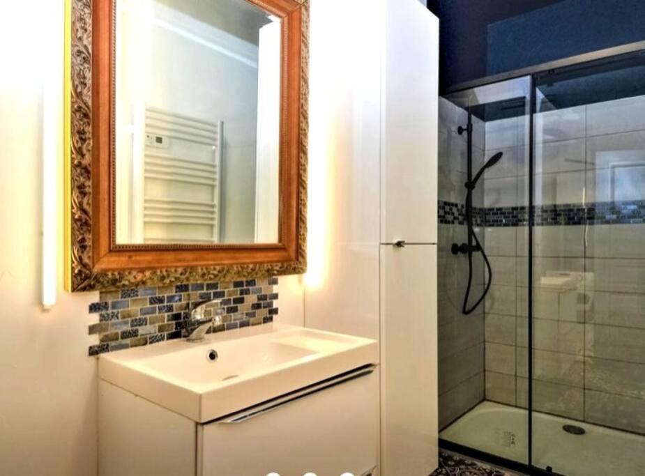 Appartement A Sommières Kültér fotó